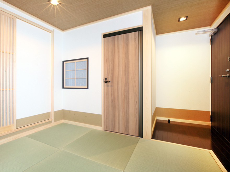 Naramachi atmosphere Japanese-style room of 15-tatami mat size (with a cypress bath)