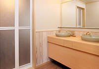 Naramachi atmosphere Japanese-style room of 15-tatami mat size (with a cypress bath)