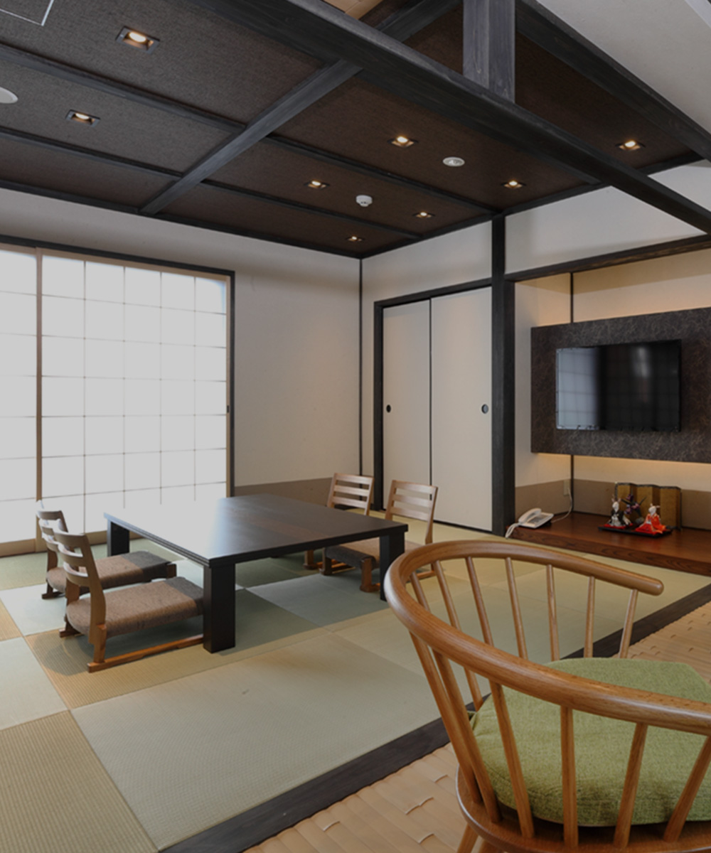 Naramachi atmosphere Japanese-style room of 14-tatami mat size (with an open-air bath)