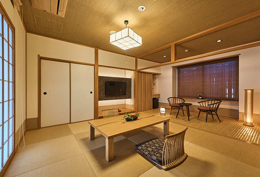 Naramachi atmosphere Japanese-style room of 15-tatami mat size (with a cypress bath)